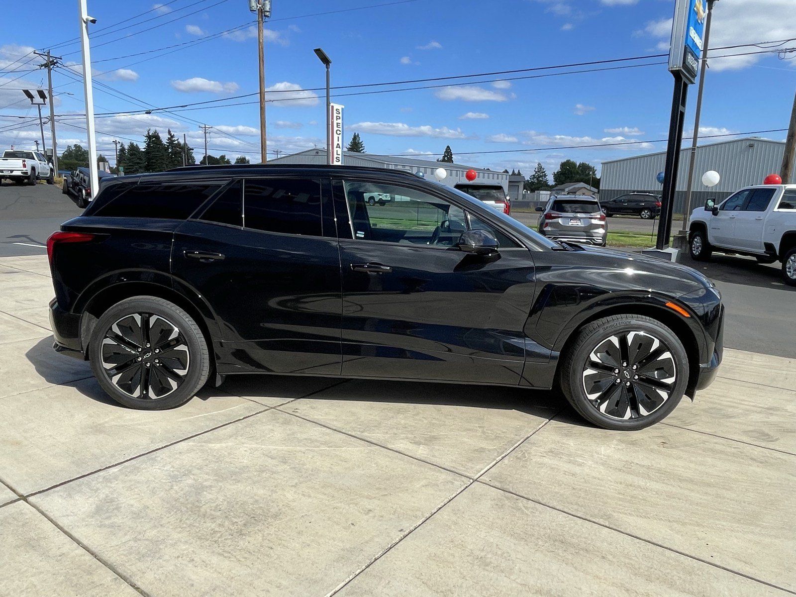 Used 2024 Chevrolet Blazer EV RS RWD image 6