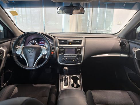 Used 2017 Nissan Altima 2.5 SR image 15