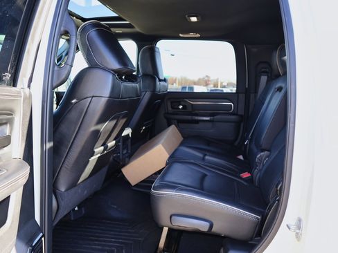 Used 2022 RAM 3500 Limited image 15