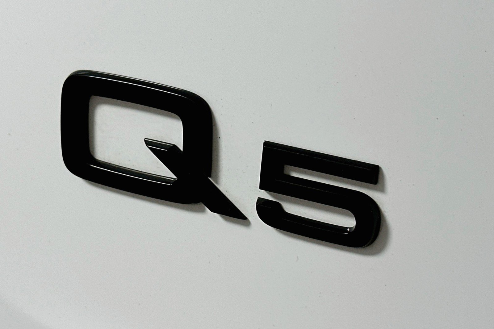 Used 2024 Audi Q5 e Premium Plus AWD/4WD image 10