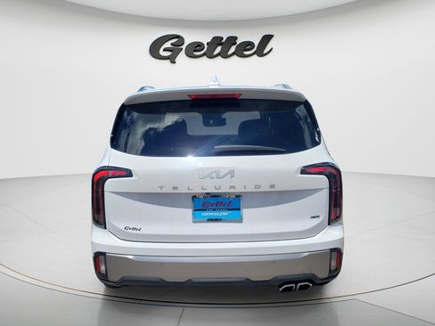 Used 2025 Kia Telluride EX w/ EX Captain's Chair Package AWD/4WD image 5