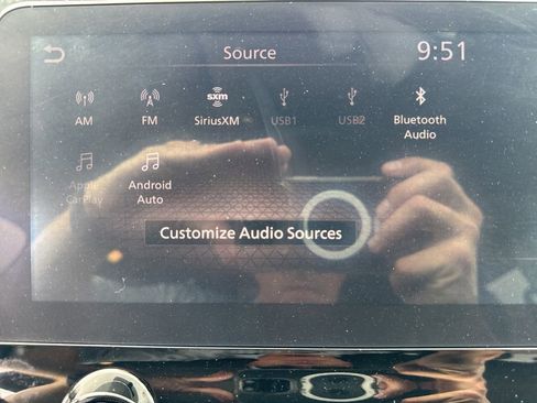 Used 2021 Nissan Armada SL w/ Captain's Chairs Package image 45