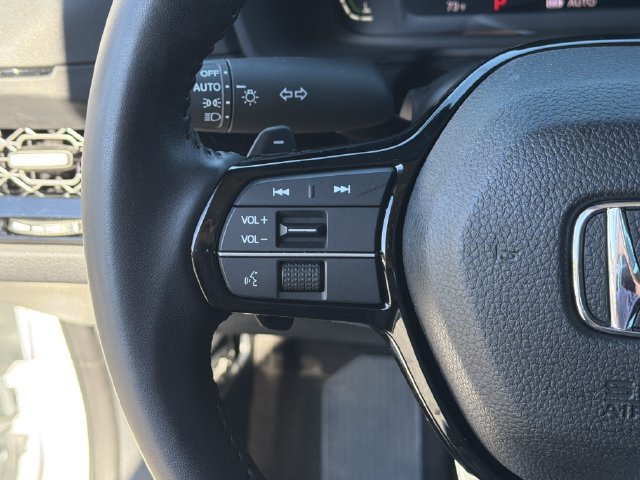 Used 2023 Honda Accord Touring image 26