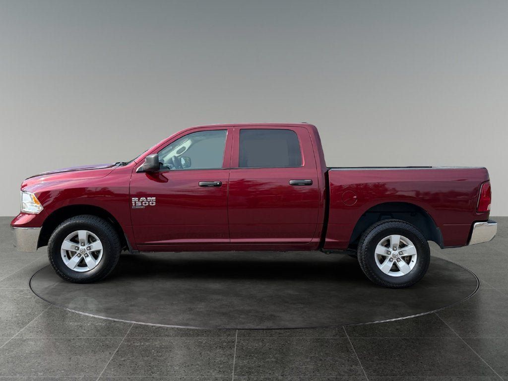 Used 2022 RAM 1500 Classic SLT AWD/4WD image 6