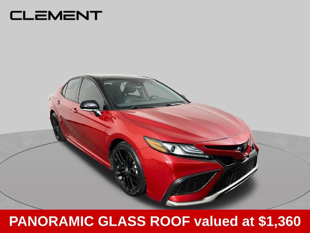Used 2023 Toyota Camry XSE FWD image 3