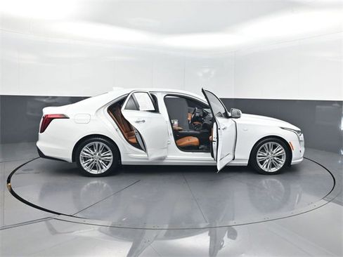 Used 2024 Cadillac CT4 Premium Luxury w/ Climate Package image 40