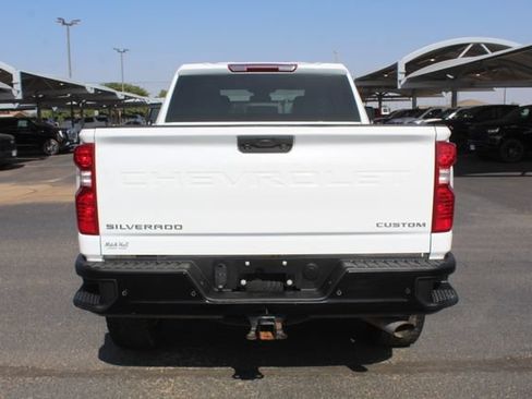 Used 2024 Chevrolet Silverado 2500 Custom w/ Custom Value Package AWD/4WD image 4
