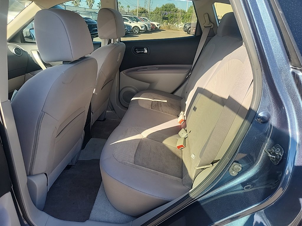 Used 2015 Nissan Rogue S w/ Convenience Package FWD image 19