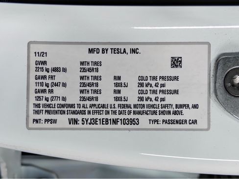 Used 2022 Tesla Model 3 Long Range AWD/4WD image 27