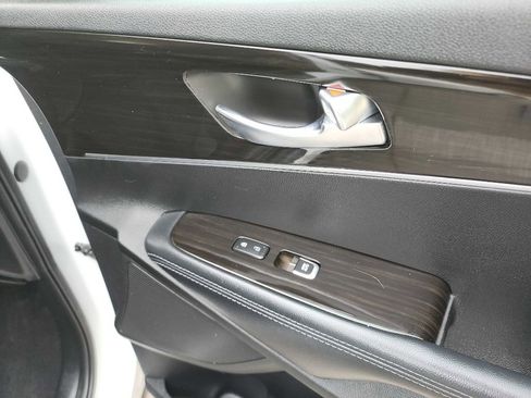 Used 2020 Kia Sorento LX w/ LX I4 Convenience Package FWD image 33