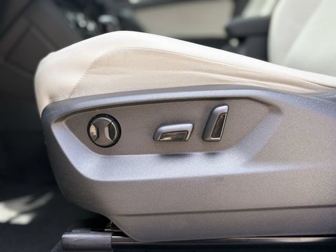 Used 2026 Volkswagen Jetta S FWD image 13