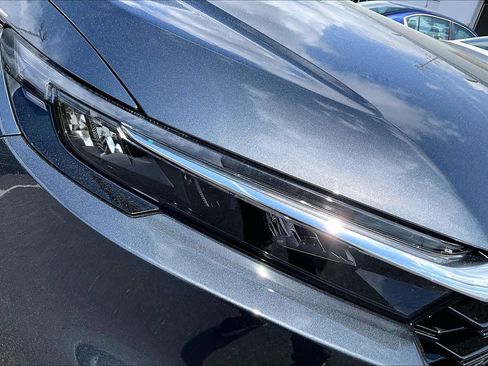 Used 2024 Honda CR-V EX image 26