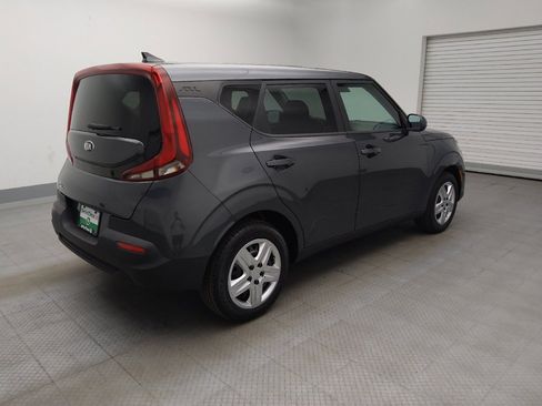 Used 2021 Kia Soul LX FWD image 9