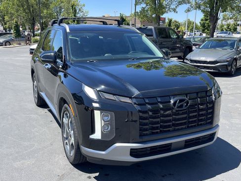 Certified 2025 Hyundai Palisade SEL AWD/4WD image 4