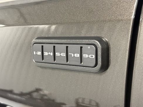 Used 2025 Ford F350 Lariat w/ Lariat Ultimate Package image 9