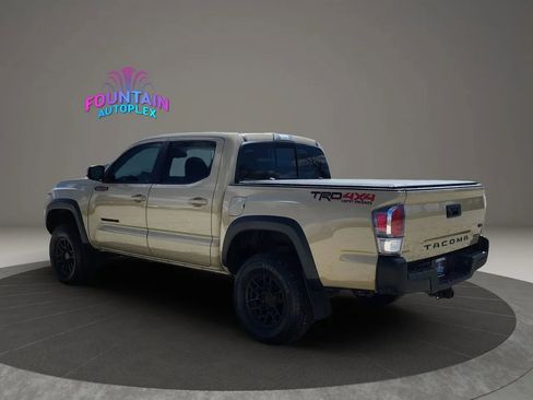 Used 2020 Toyota Tacoma TRD Off-Road AWD/4WD image 3