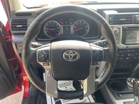 Used 2015 Toyota 4Runner Limited AWD/4WD image 24