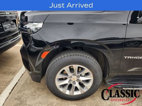 Used 2022 Chevrolet Tahoe LT w/ Luxury Package RWD image 11