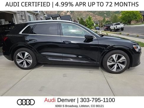 Used 2024 Audi Q8 e-tron Premium Plus AWD/4WD image 4