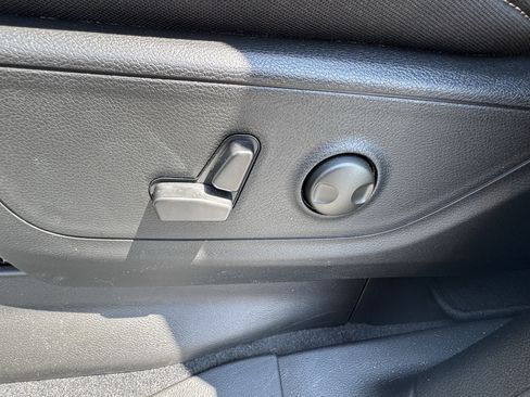 Used 2026 RAM 1500 Big Horn AWD/4WD image 10