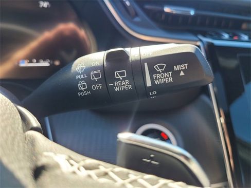 Used 2025 Jeep Grand Cherokee Altitude image 26