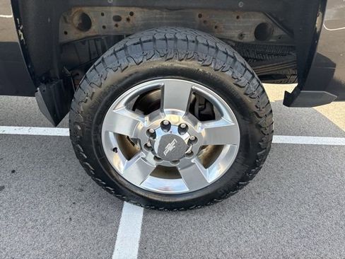 Used 2016 Chevrolet Silverado 2500 LT w/ LT Convenience Package image 12