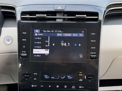 Used 2024 Hyundai Tucson SEL image 22