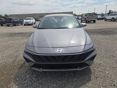 New 2025 Hyundai Elantra Blue