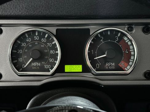 Used 2006 HUMMER H1 image 16