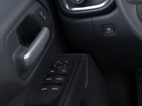 New 2026 Chevrolet Silverado 2500 Custom w/ Custom Value Package AWD/4WD image 22