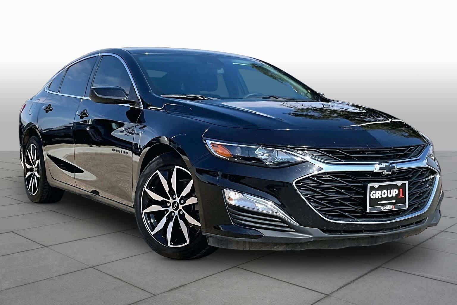 Used 2024 Chevrolet Malibu RS FWD image 2