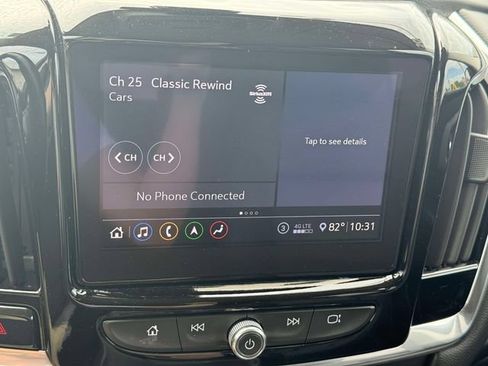 Used 2020 Chevrolet Traverse LT w/ LT Premium Package AWD/4WD image 33
