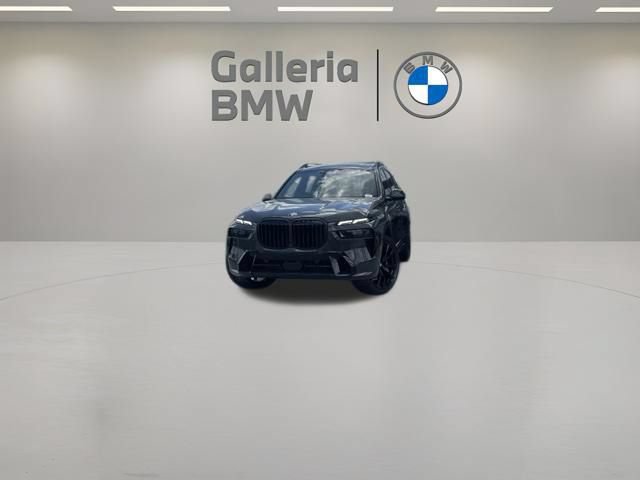Used 2027 BMW X7 xDrive40i w/ M Sport Package AWD/4WD image 3