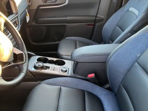 New 2025 Ford Bronco Sport Outer Banks w/ Outer Banks Tech Package+ AWD/4WD image 12