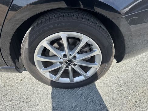 Used 2020 Mercedes-Benz A 220 image 11