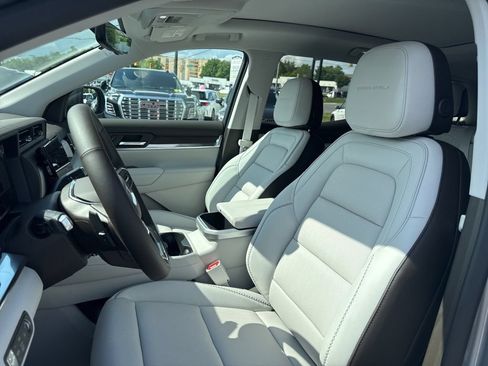 New 2026 GMC Terrain Denali AWD/4WD image 18
