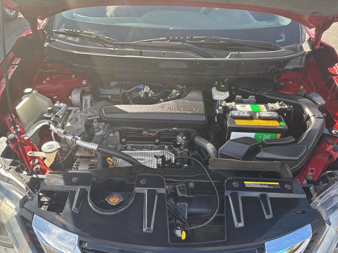 Used 2017 Nissan Rogue S w/ S Family Package FWD image 3