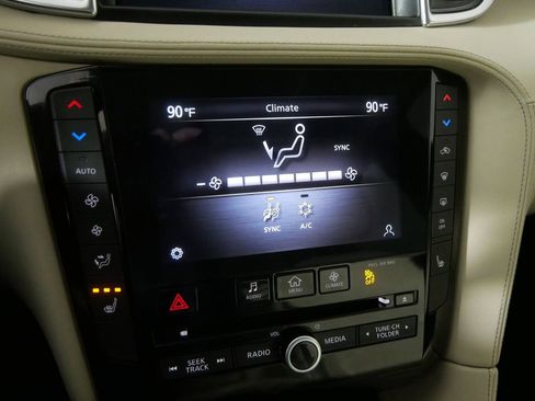 Used 2022 INFINITI QX50 Luxe AWD/4WD image 32
