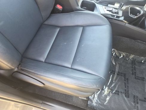 Used 2018 Toyota RAV4 Limited w/ Carpet Mat Package FWD image 32