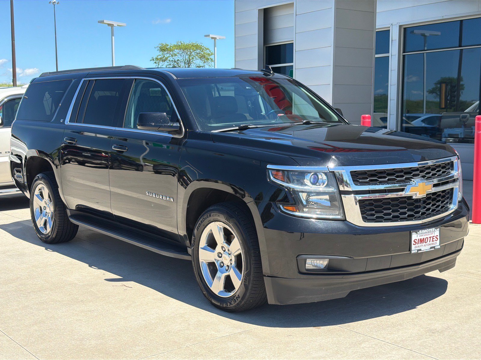 Used 2016 Chevrolet Suburban LT AWD/4WD image 2