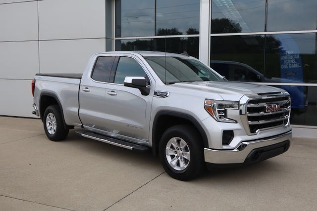 Used 2019 GMC Sierra 1500 SLE w/ SLE Value Package AWD/4WD image 2