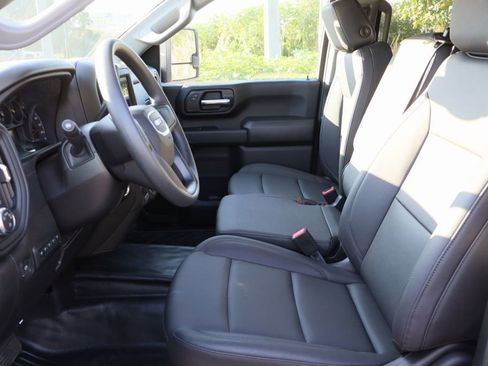 New 2025 GMC Sierra 3500 Pro w/ Convenience Package image 16