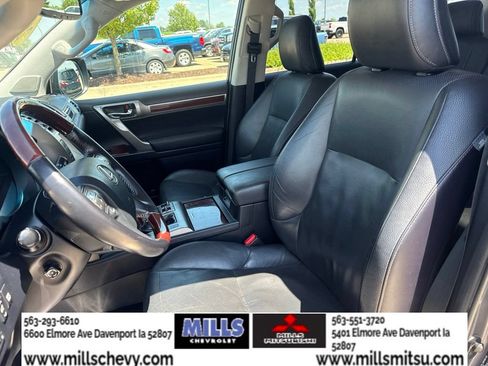 Used 2016 Lexus GX 460 w/ Premium Package AWD/4WD image 12