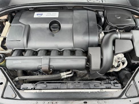 Used 2015 Volvo XC70 3.2 Premier image 17