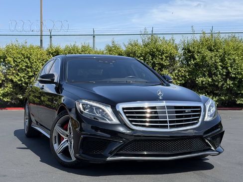 Used 2015 Mercedes-Benz S 63 AMG 4MATIC Sedan image 3