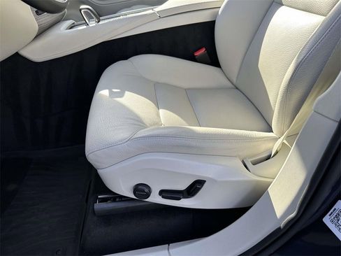 Used 2024 Volvo XC90 T8 Plus image 17