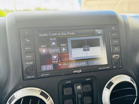 Used 2013 Jeep Wrangler Unlimited Sahara w/ Connectivity Group AWD/4WD image 25