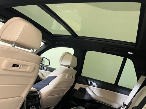 Certified 2021 BMW X5 sDrive40i w/ Premium Package image 32