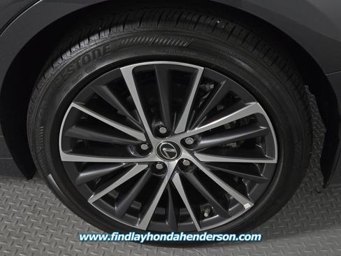 Used 2024 Lexus ES 300h w/ Premium Package FWD image 10