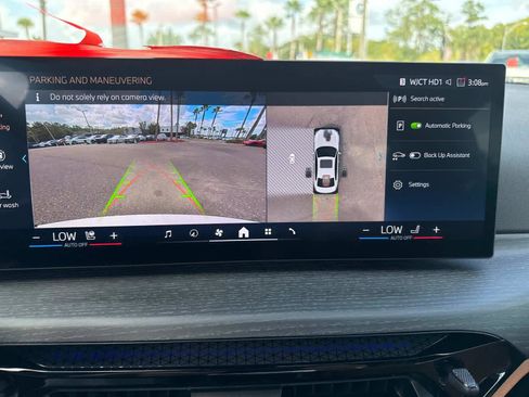 Certified 2025 BMW 330i Sedan w/ Convenience Package image 24